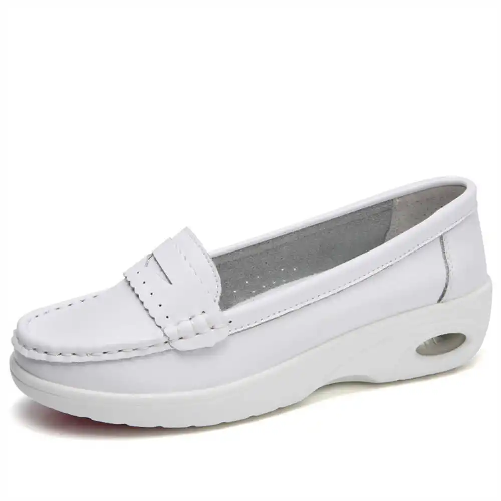 Thick Sole Slipon White Traine – обзор и цена Luxury Lifestyle Dark
