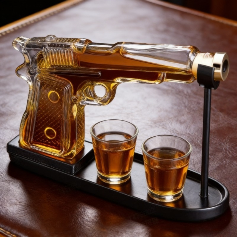Pistol Shape Whiskey Decanter  – обзор и цена Glass Decanter Whiskey